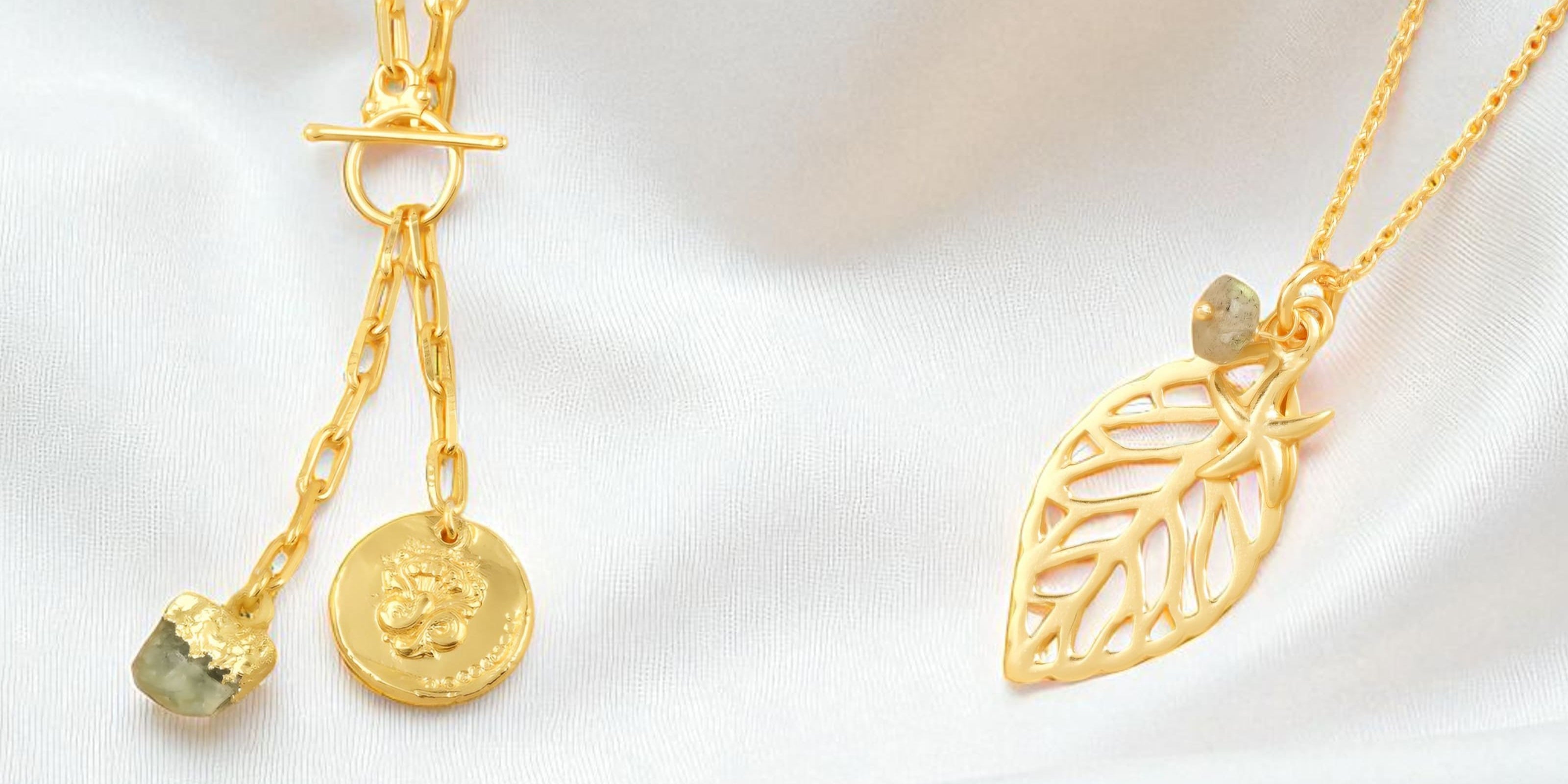 Difference between Pendant and Necklace