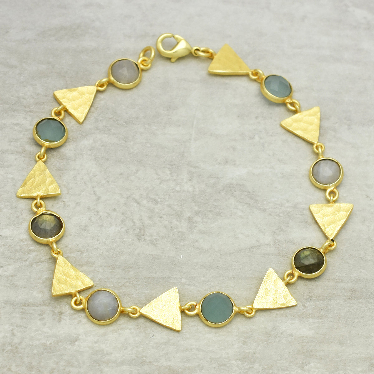 Geometric Stone & Textured Gold Link Bracelet