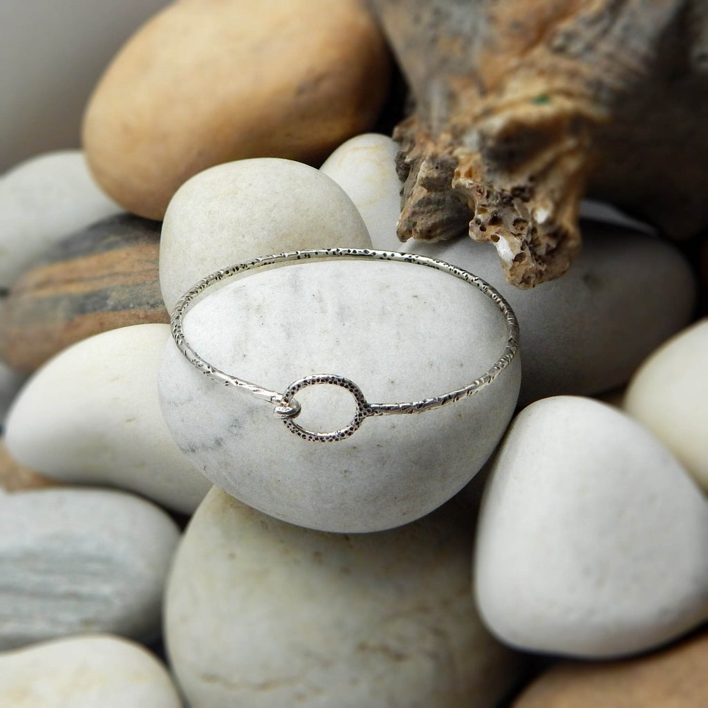 Hammered Metal Bangles/Bracelets - La Vitá Jewels