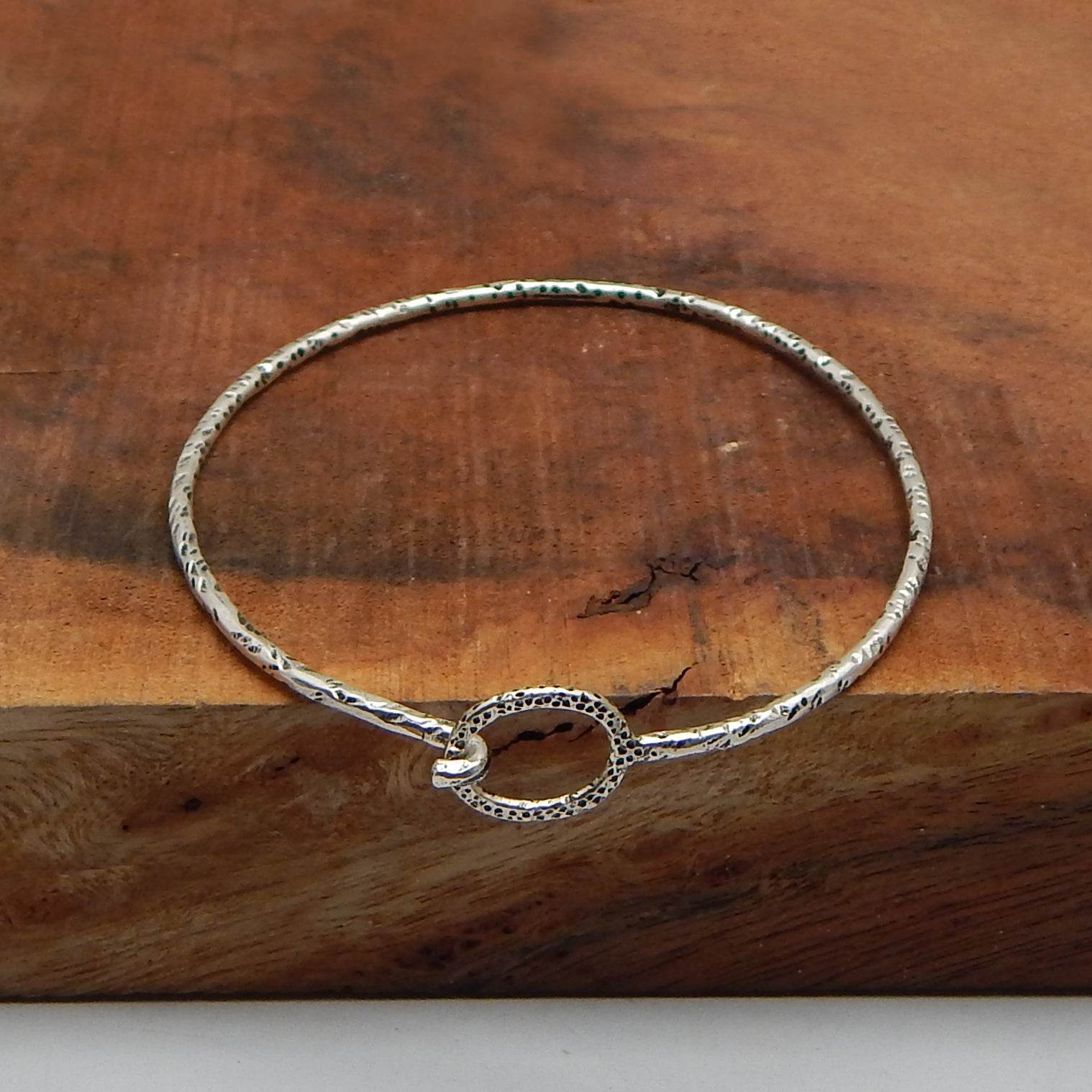 Hammered Metal Bangles/Bracelets - La Vitá Jewels