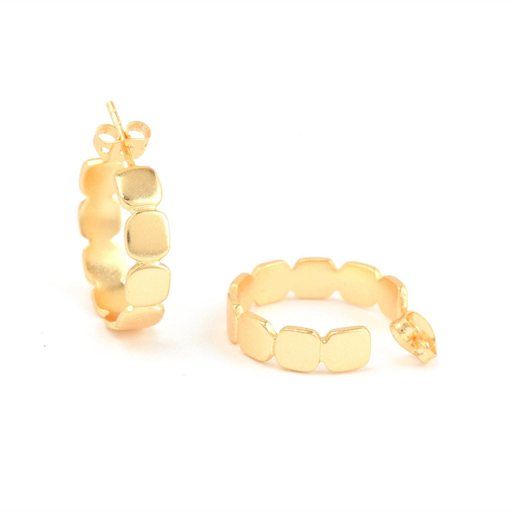 Metal Dot Hoop Earrings - La Vitá Jewels