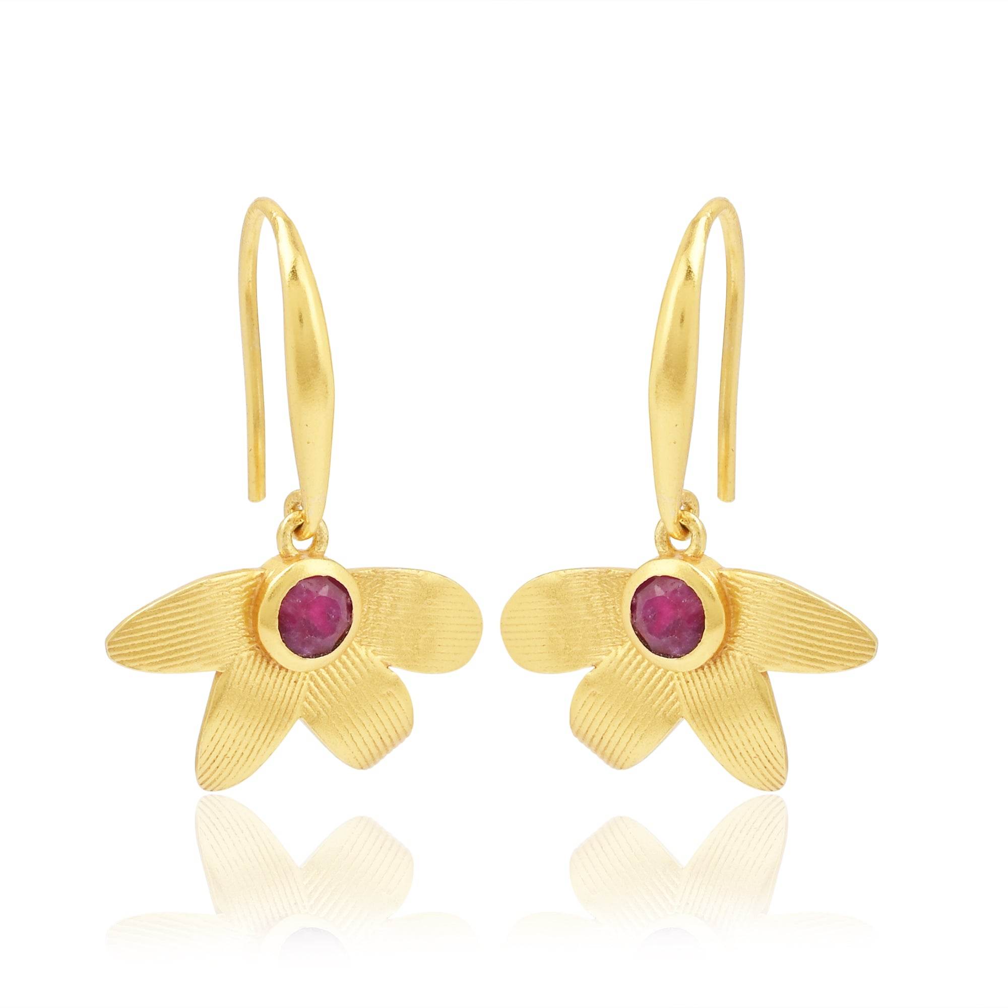 Ruby Gemstone Flower Earrings - La Vitá Jewels