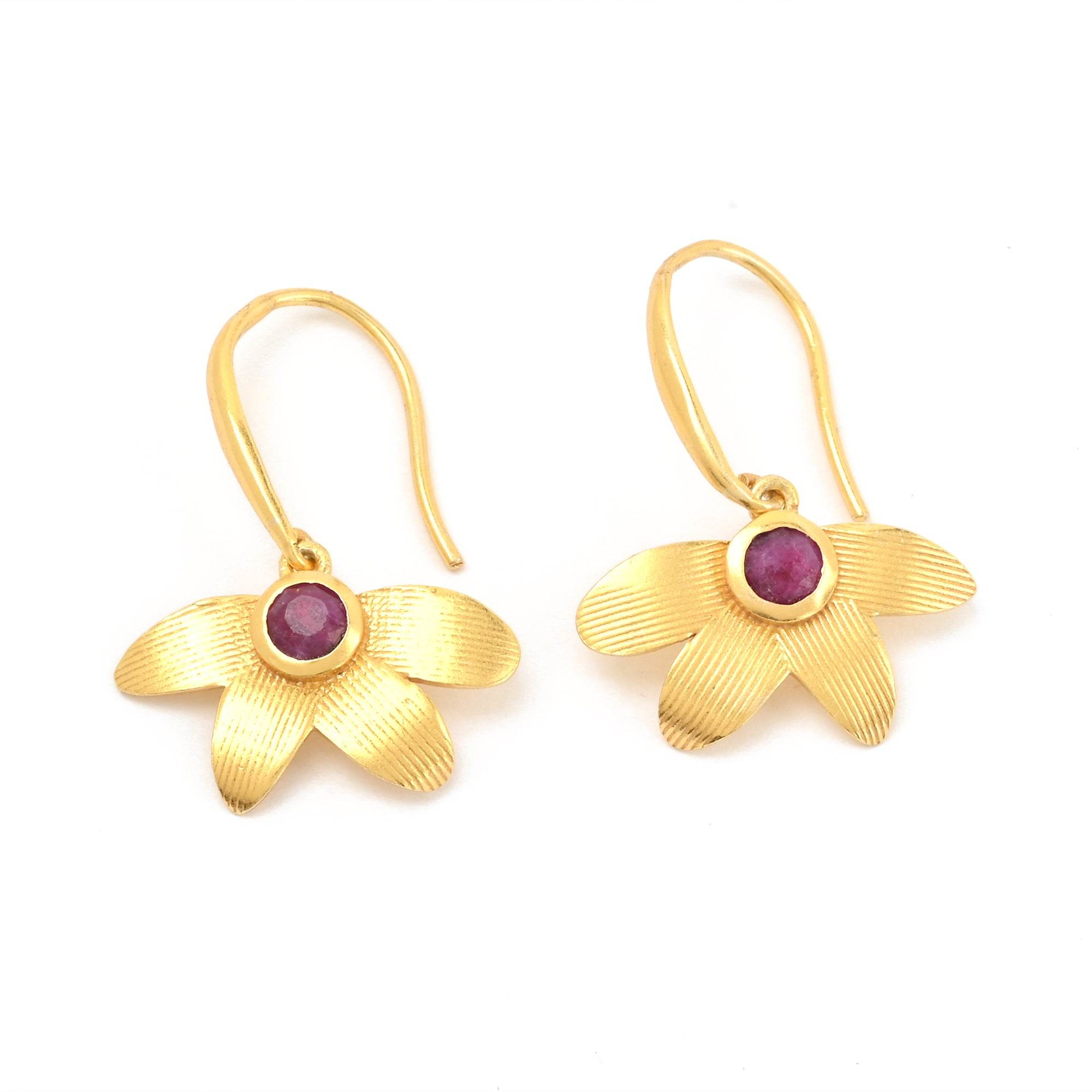 Ruby Gemstone Flower Earrings - La Vitá Jewels