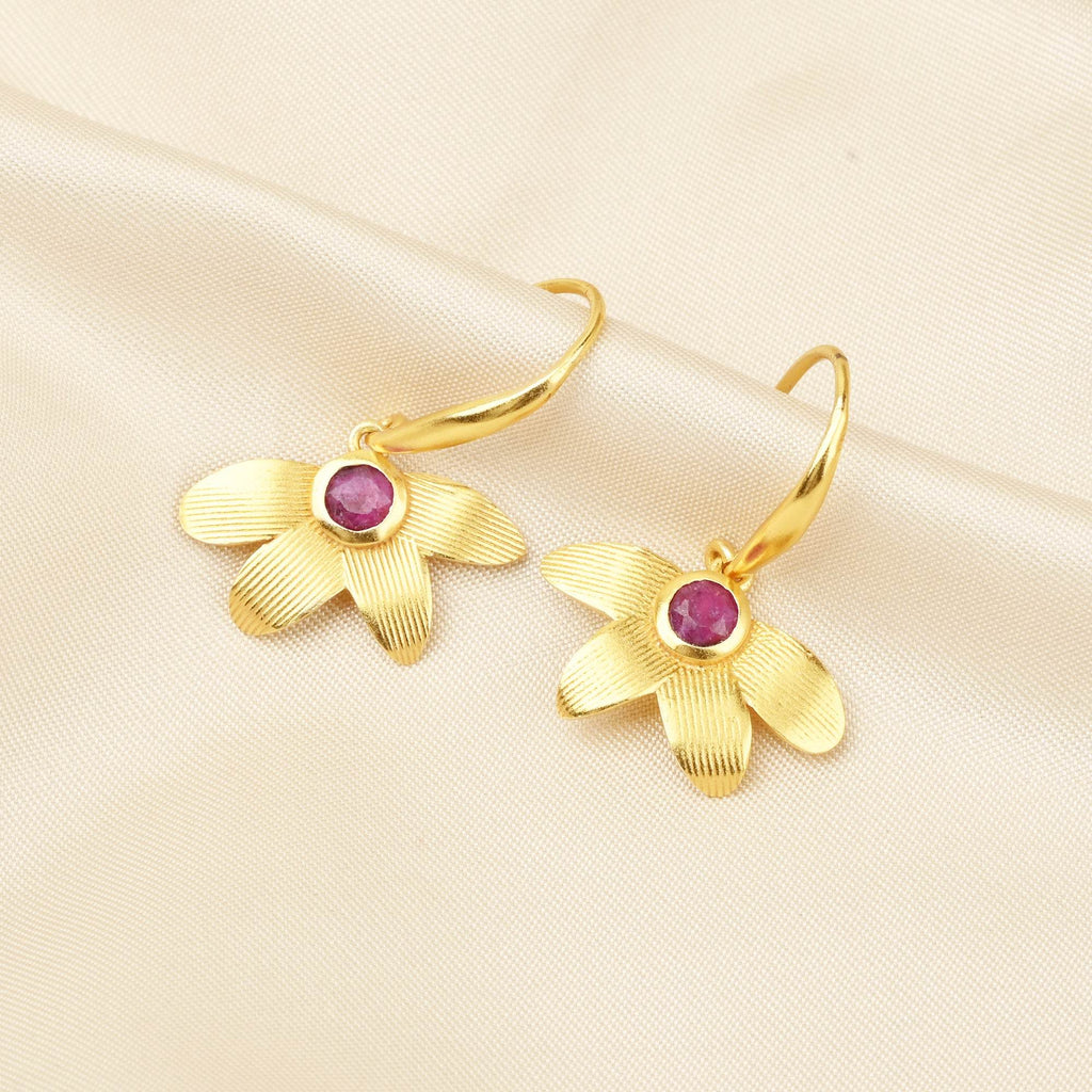 Ruby Gemstone Flower Earrings - La Vitá Jewels