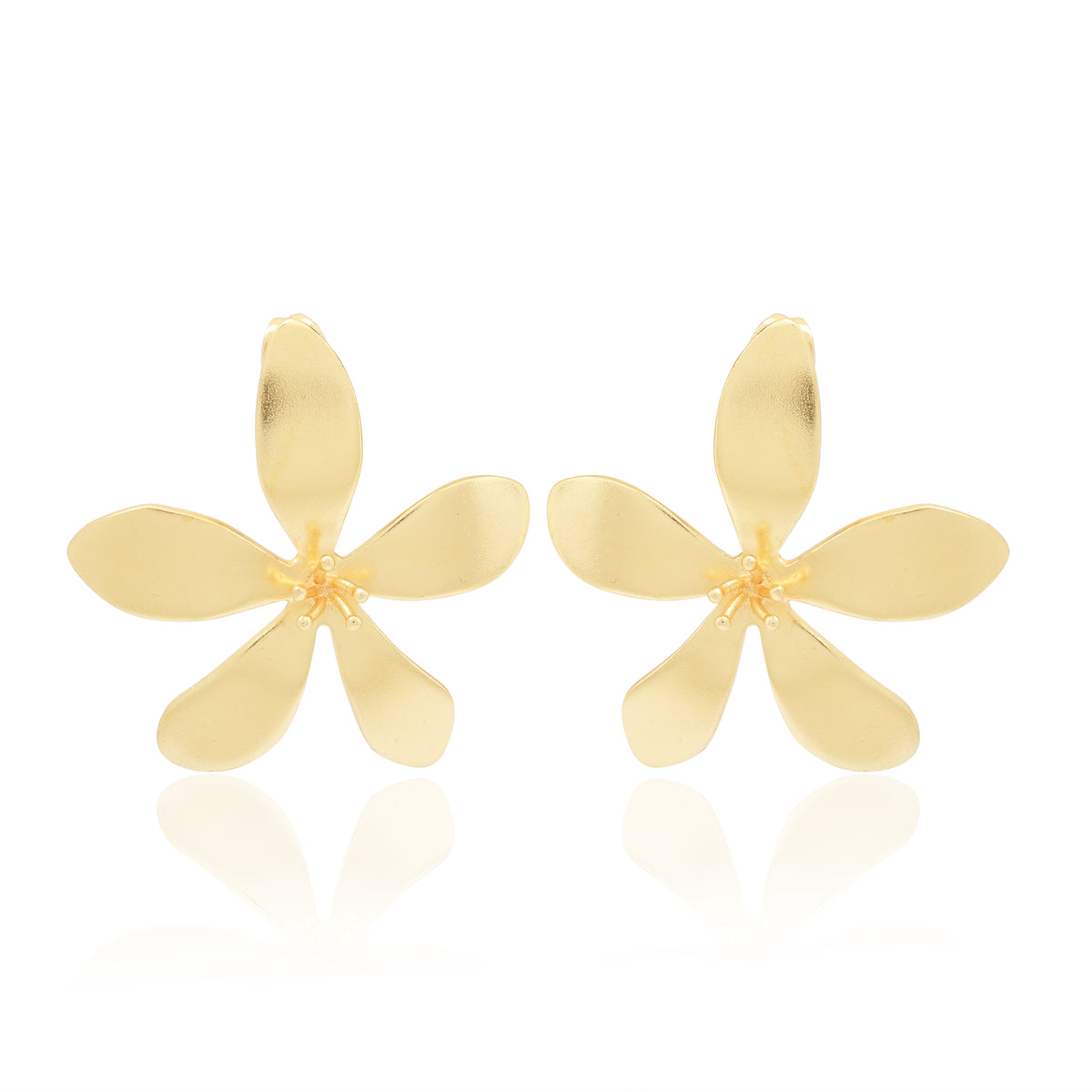Dainty Gold Flower Stud Earrings