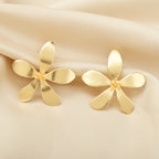 Dainty Gold Flower Stud Earrings