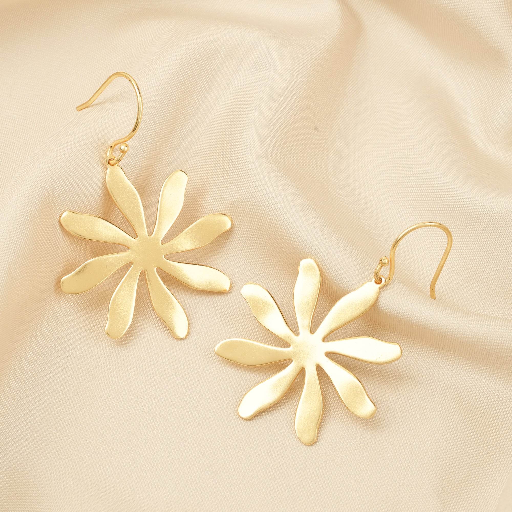 Lunar Glow Earrings - La Vitá Jewels