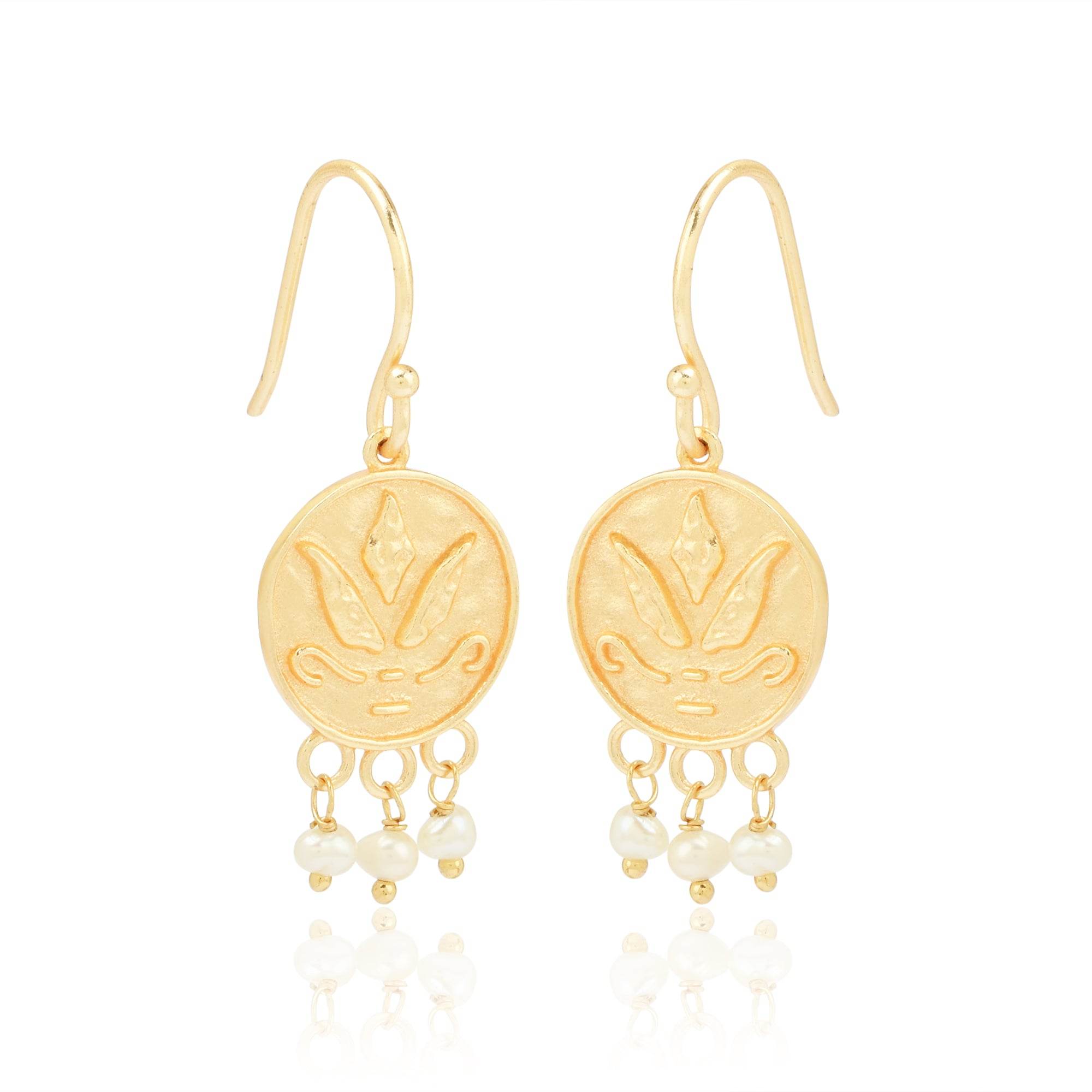 Navya Fresh Water Pearl Earrings - La Vitá Jewels