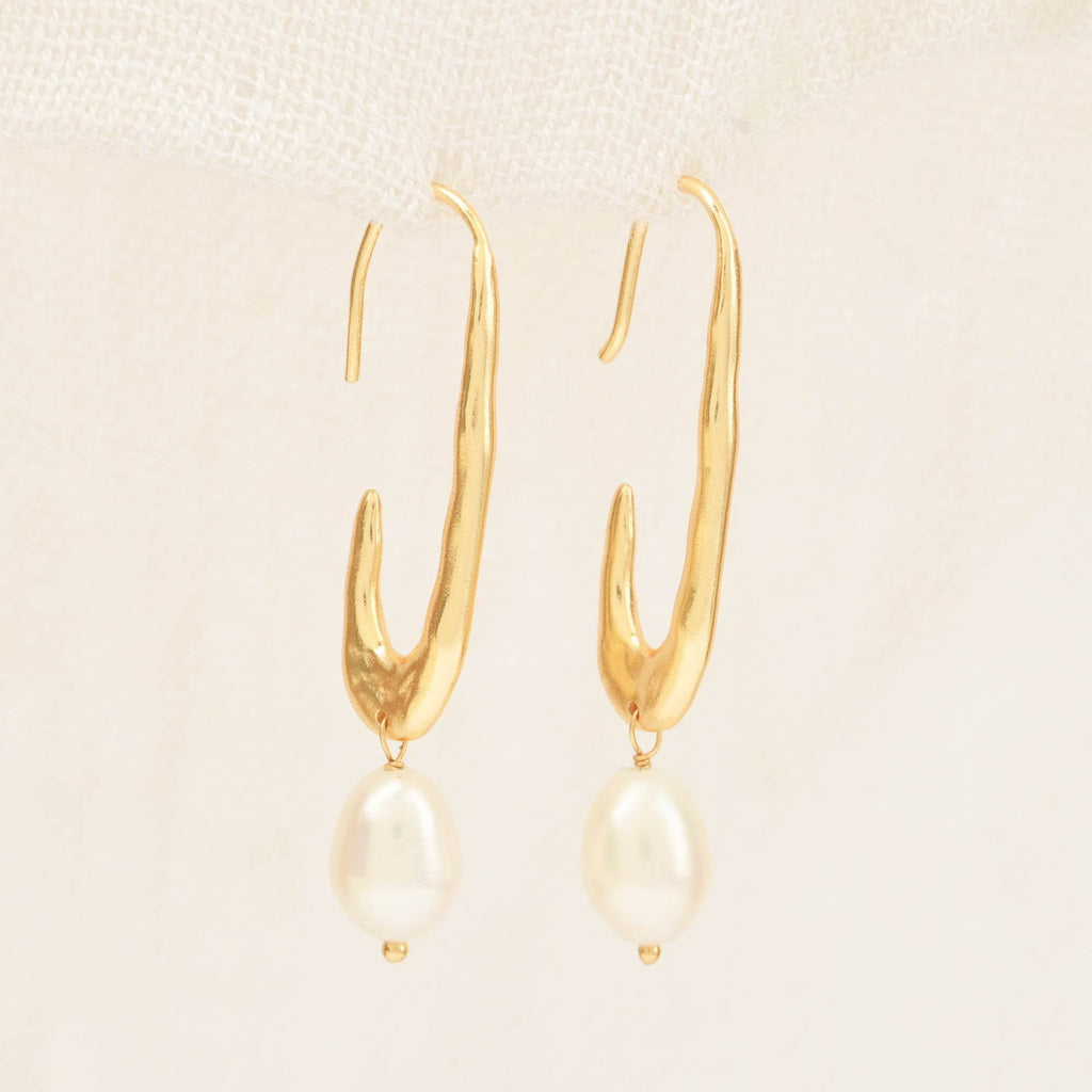 Navya Pearl Drop Earrings - La Vitá Jewels