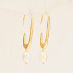 Navya Pearl Drop Earrings - La Vitá Jewels