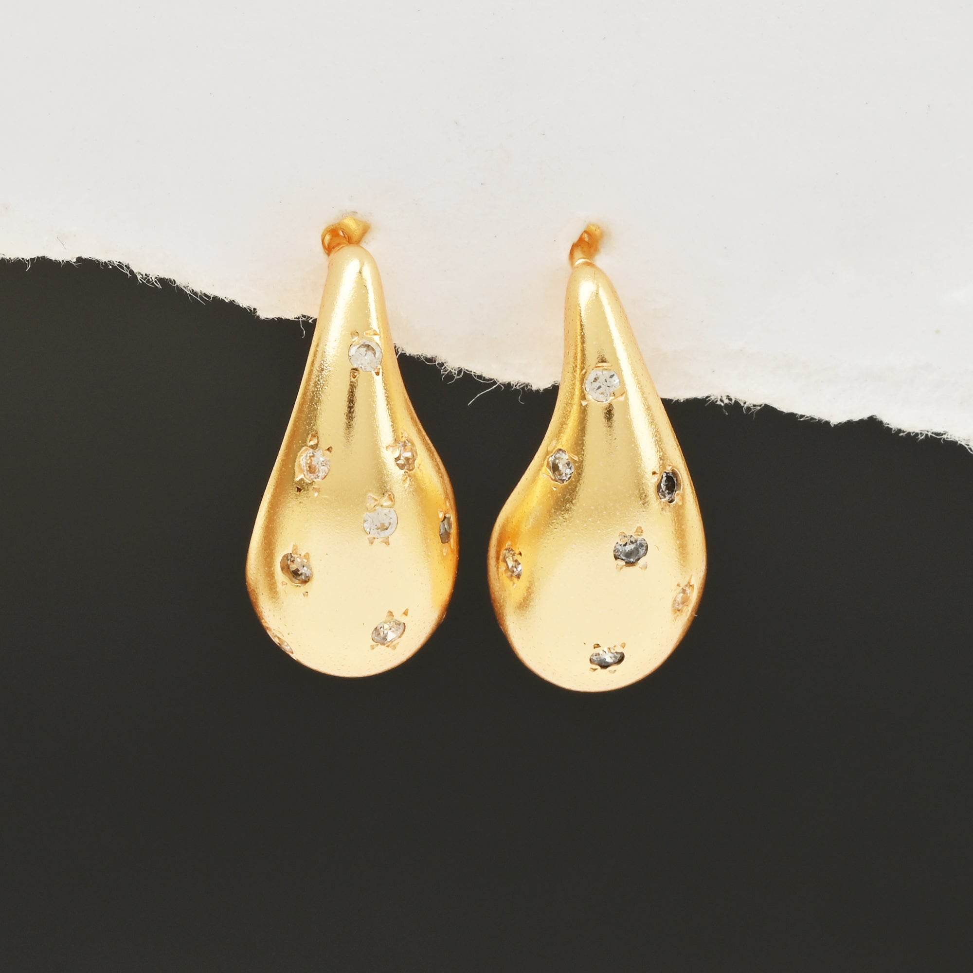 Asteroid White Zircon Earrings - La Vitá Jewels