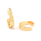 Golden Texture Hoops Earring - La Vitá Jewels