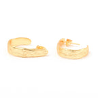 Golden Texture Hoops Earring - La Vitá Jewels