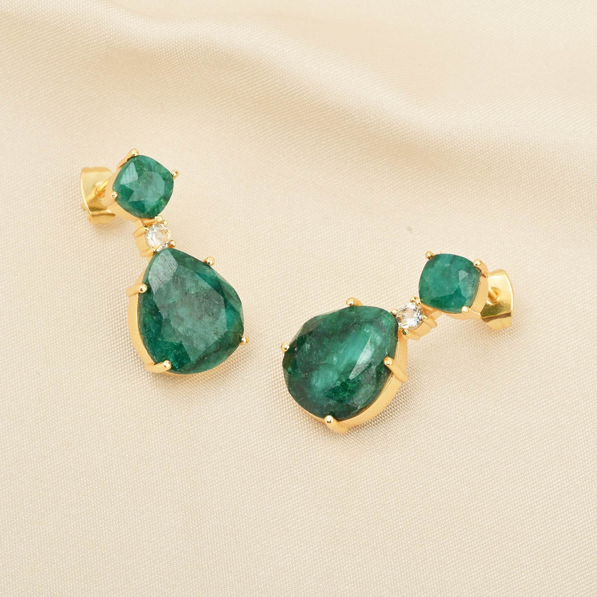 Emerald Gemstone Earring - La Vitá Jewels