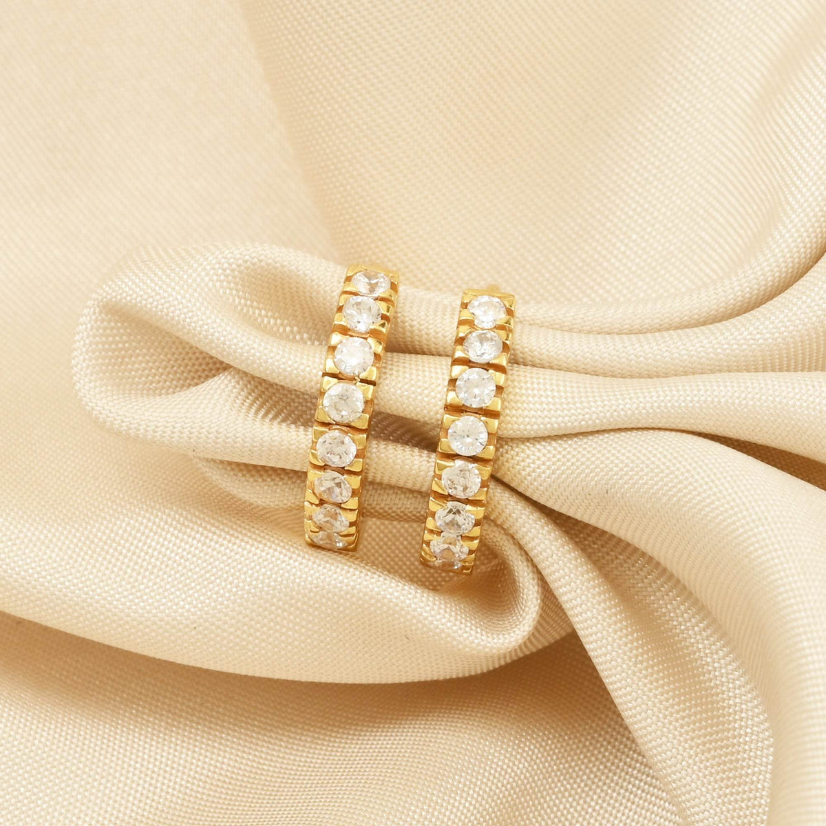 Crystal Aura Earrings - La Vitá Jewels