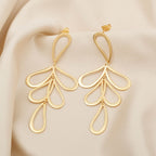 Gleaming Petals Earrings - La Vitá Jewels