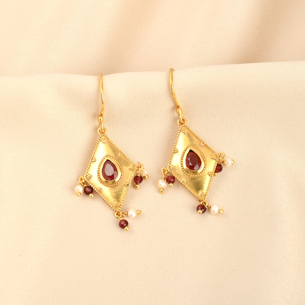 Traditional Gold Diamond-Shaped Earrings with Pink Stone
