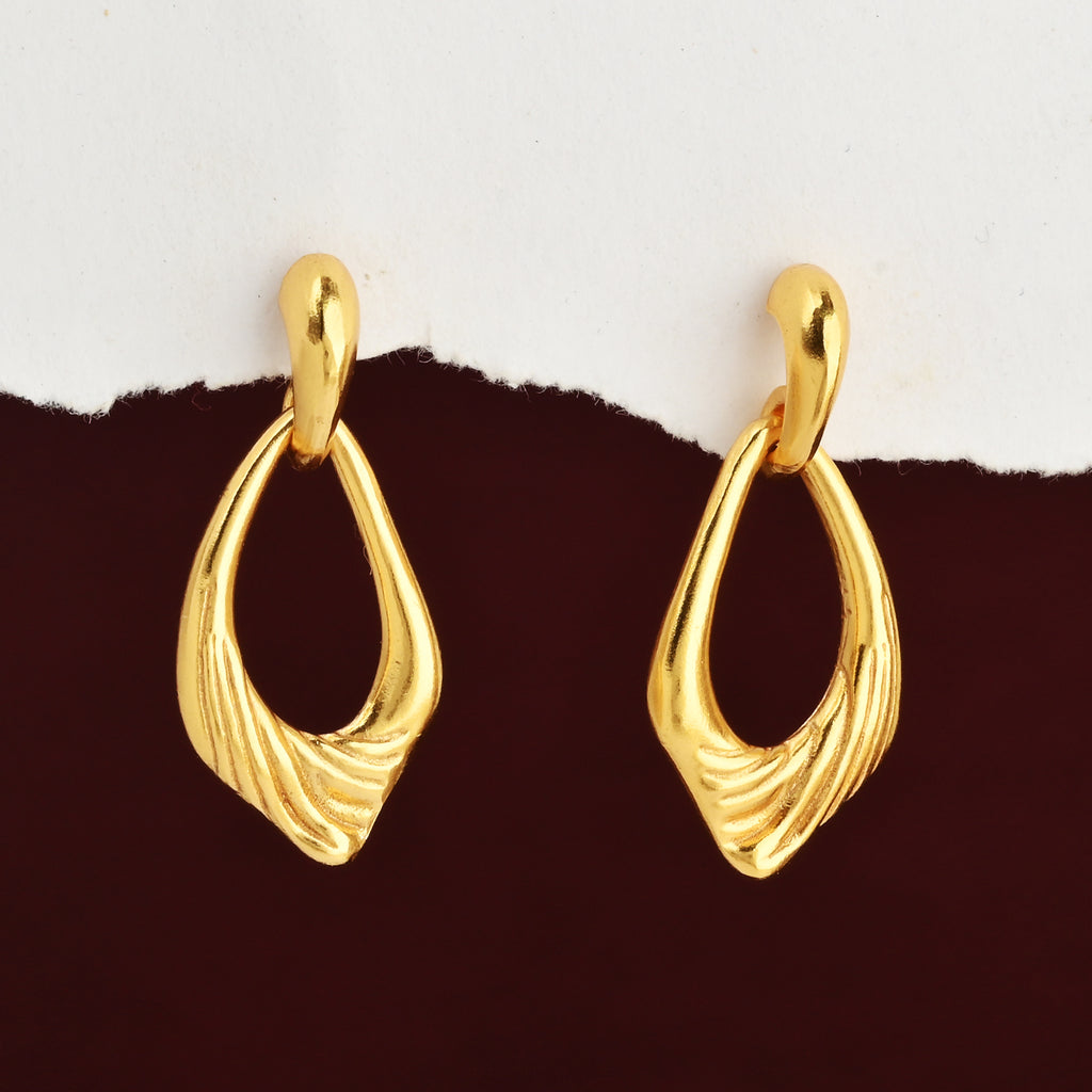 Gold-Plated Sculptural Teardrop Link Drop Earrings