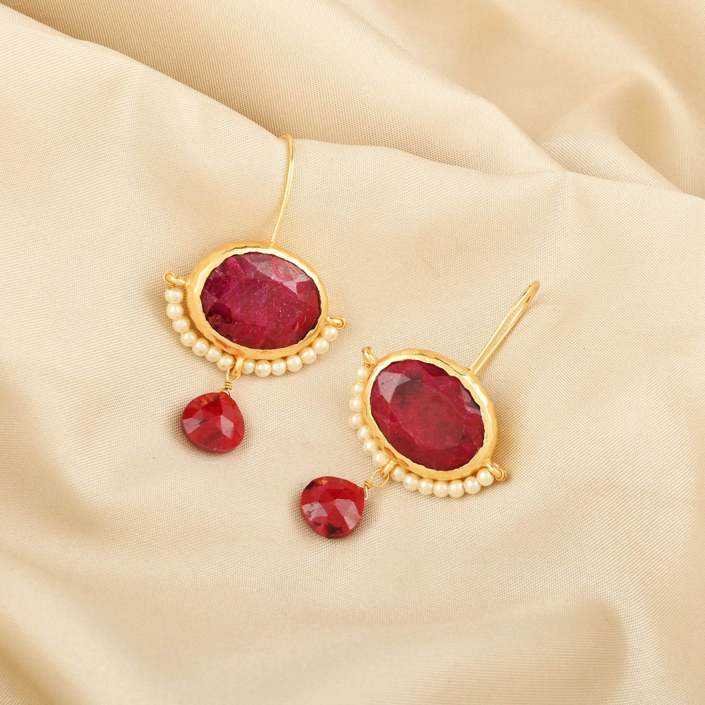 Crimson Ruby & Pearl Drop Earrings - La Vitá Jewels