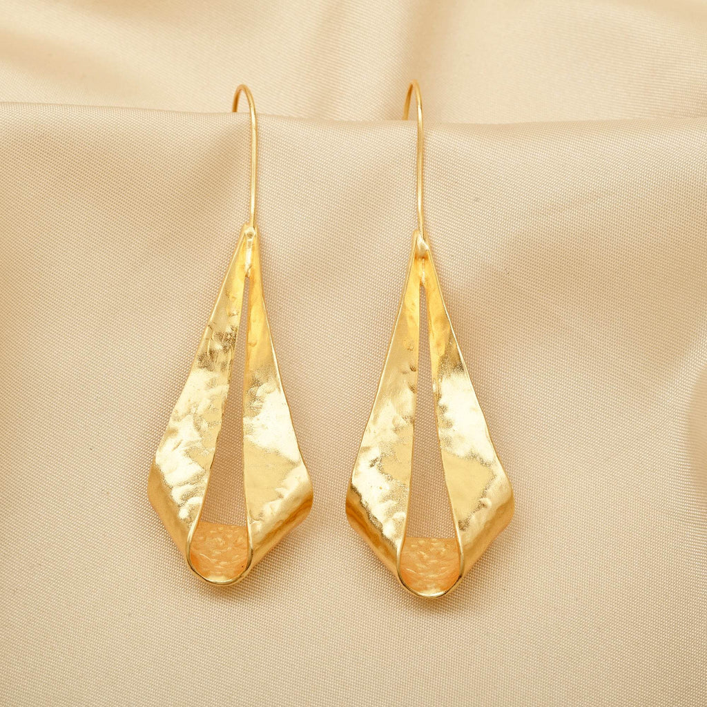 Gilded Grace Earrings - La Vitá Jewels