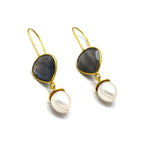 Pearl and Labradorite Earrings - La Vitá Jewels