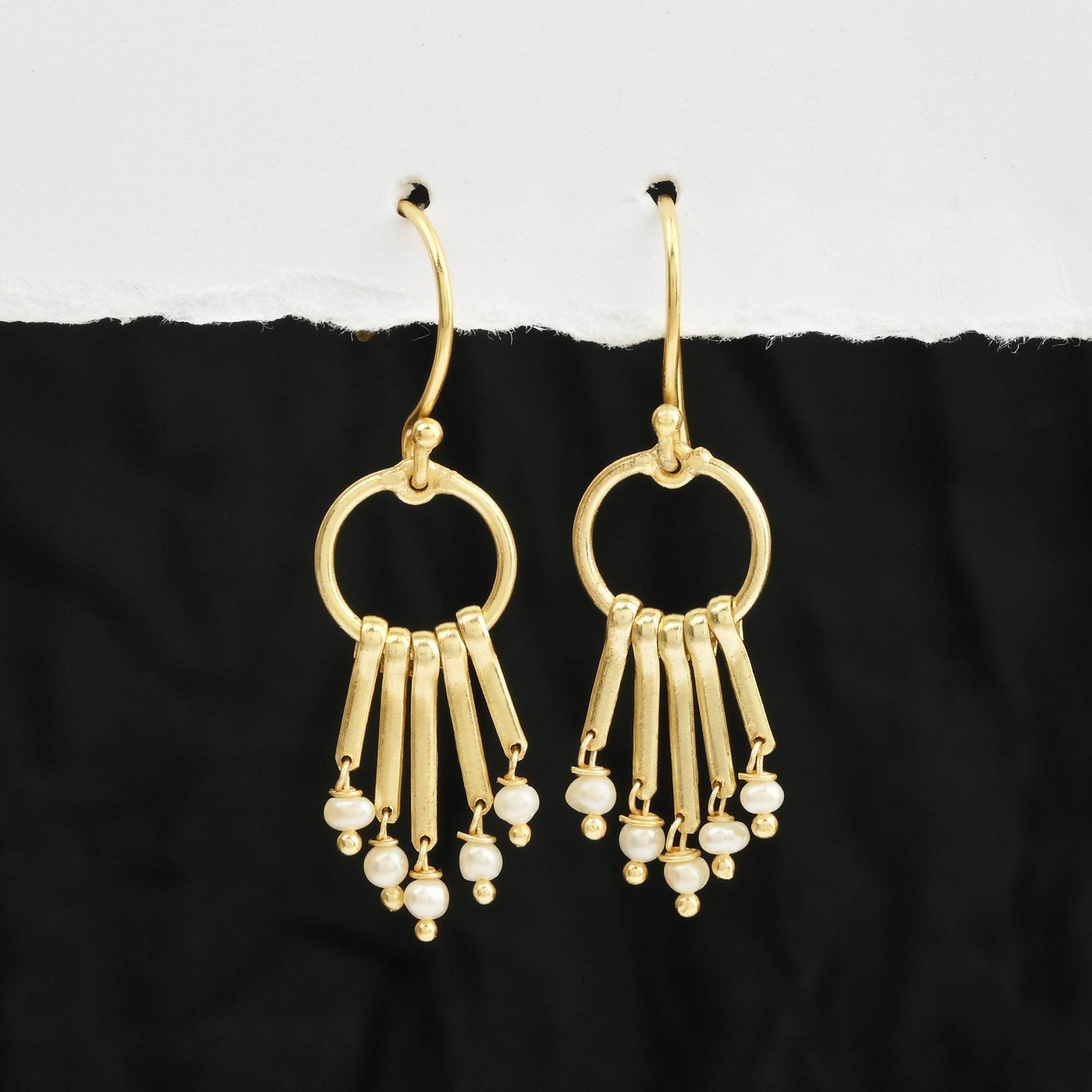 Fresh Water Pearls Fringe Dangle Earrings - La Vitá Jewels
