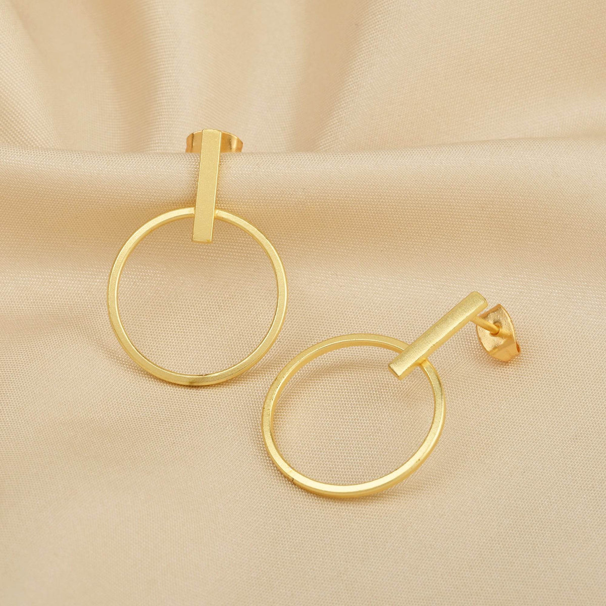 Circle of Love Earrings - La Vitá Jewels