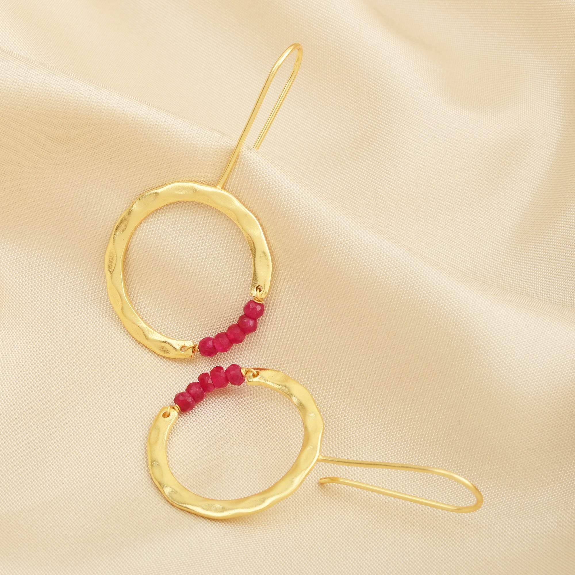 Textured Hoop Earrings with Pink quartz Beads - La Vitá Jewels