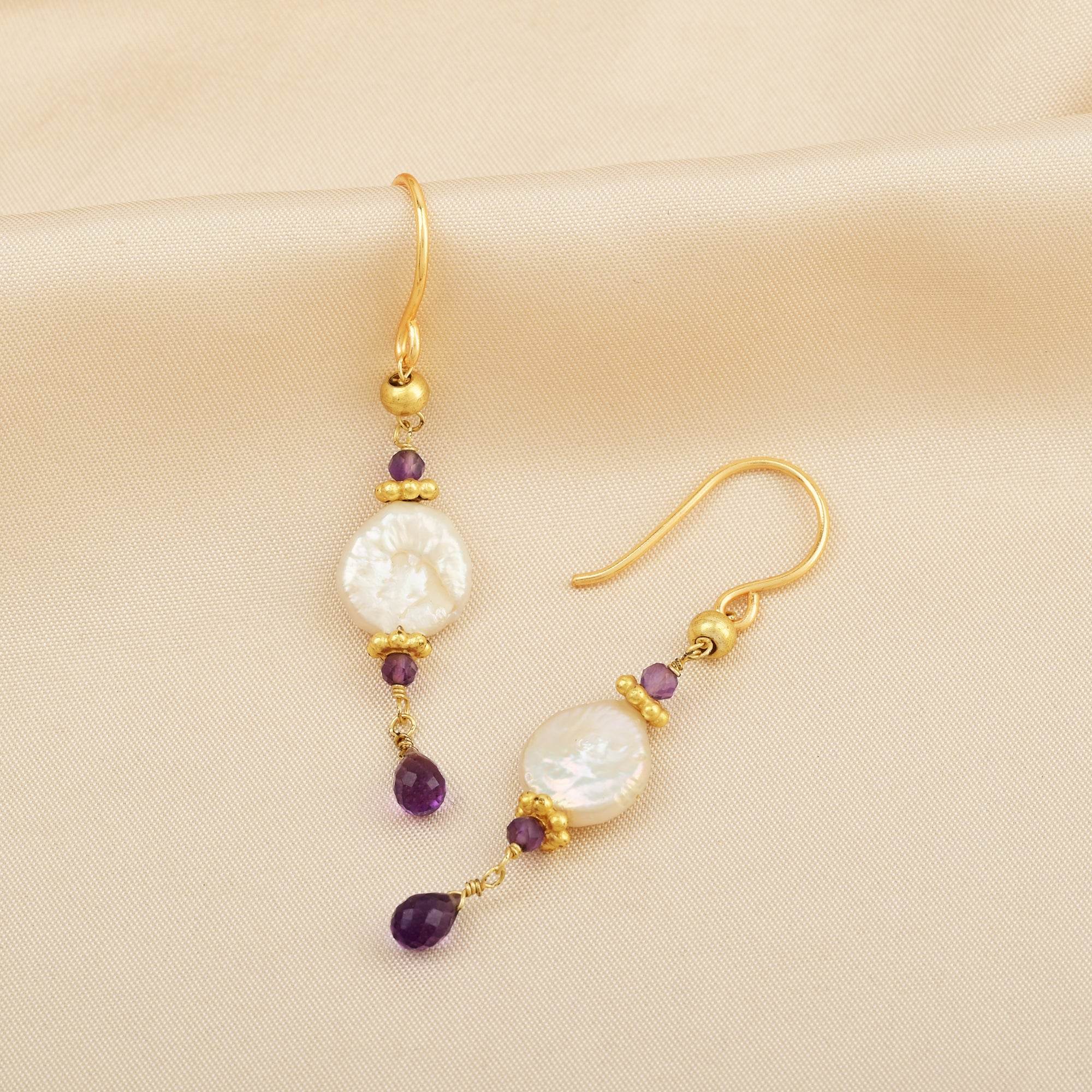 Coin Pearl and Amethyst Dangle Earring - La Vitá Jewels