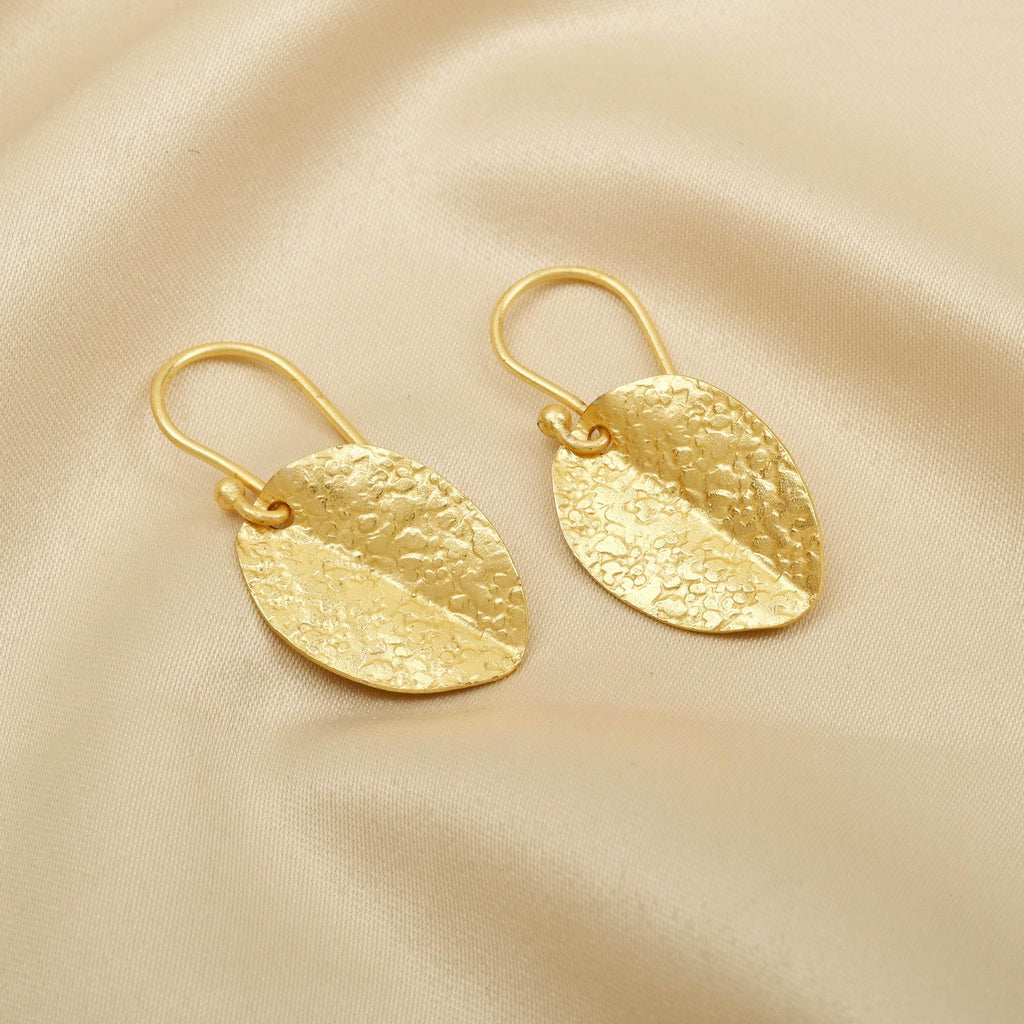 Leafy Leaf Textured Earrings - La Vitá Jewels