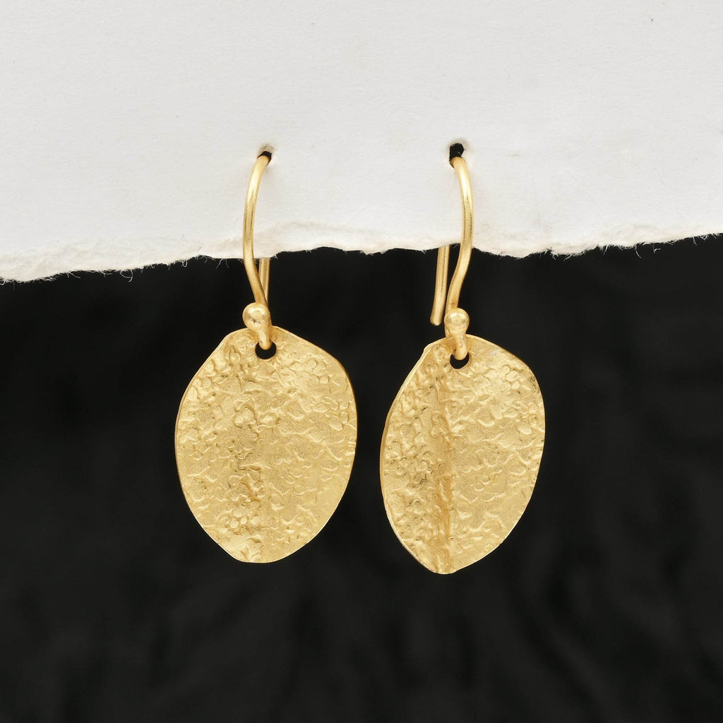 Leafy Leaf Textured Earrings - La Vitá Jewels