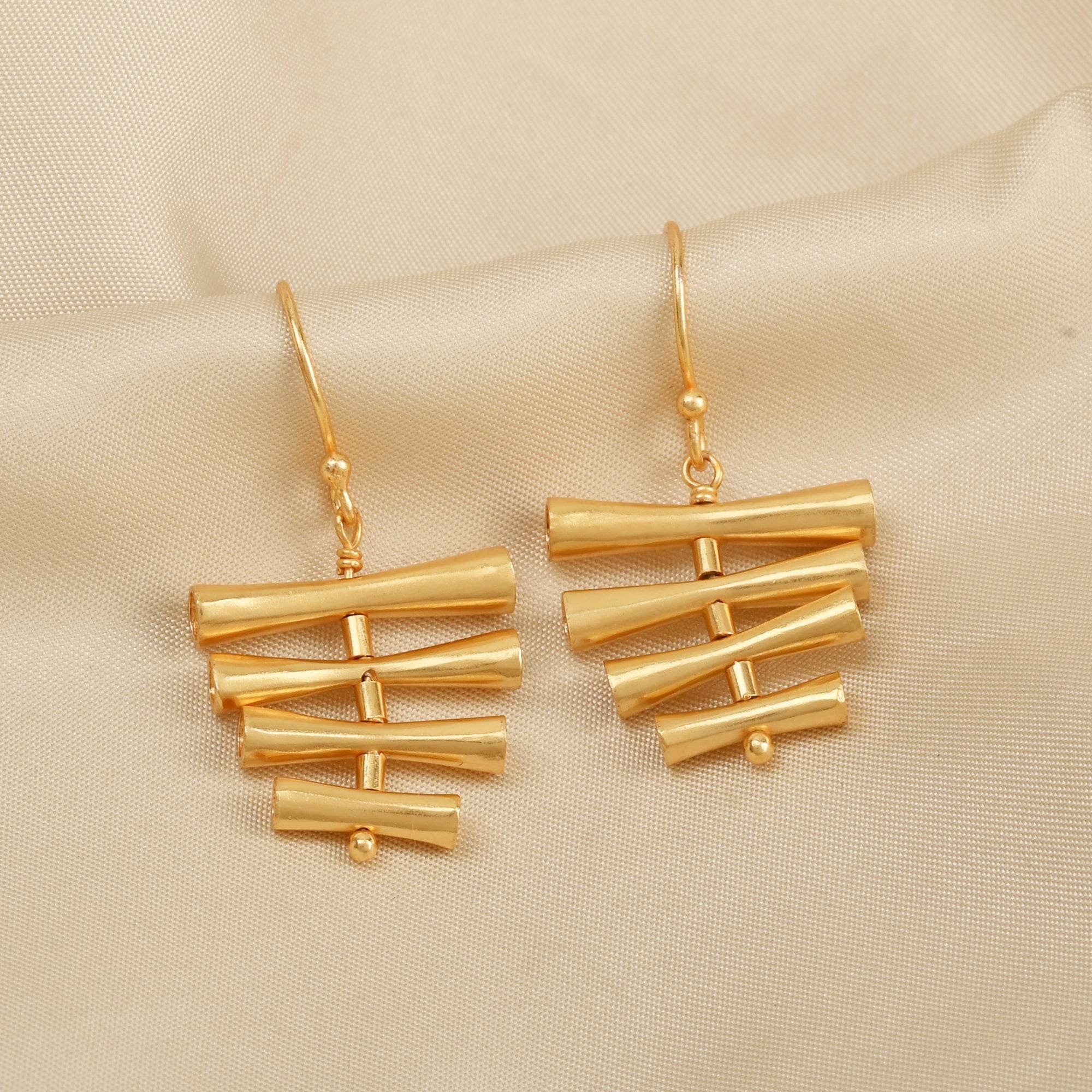Bar Dangle Earrings - La Vitá Jewels