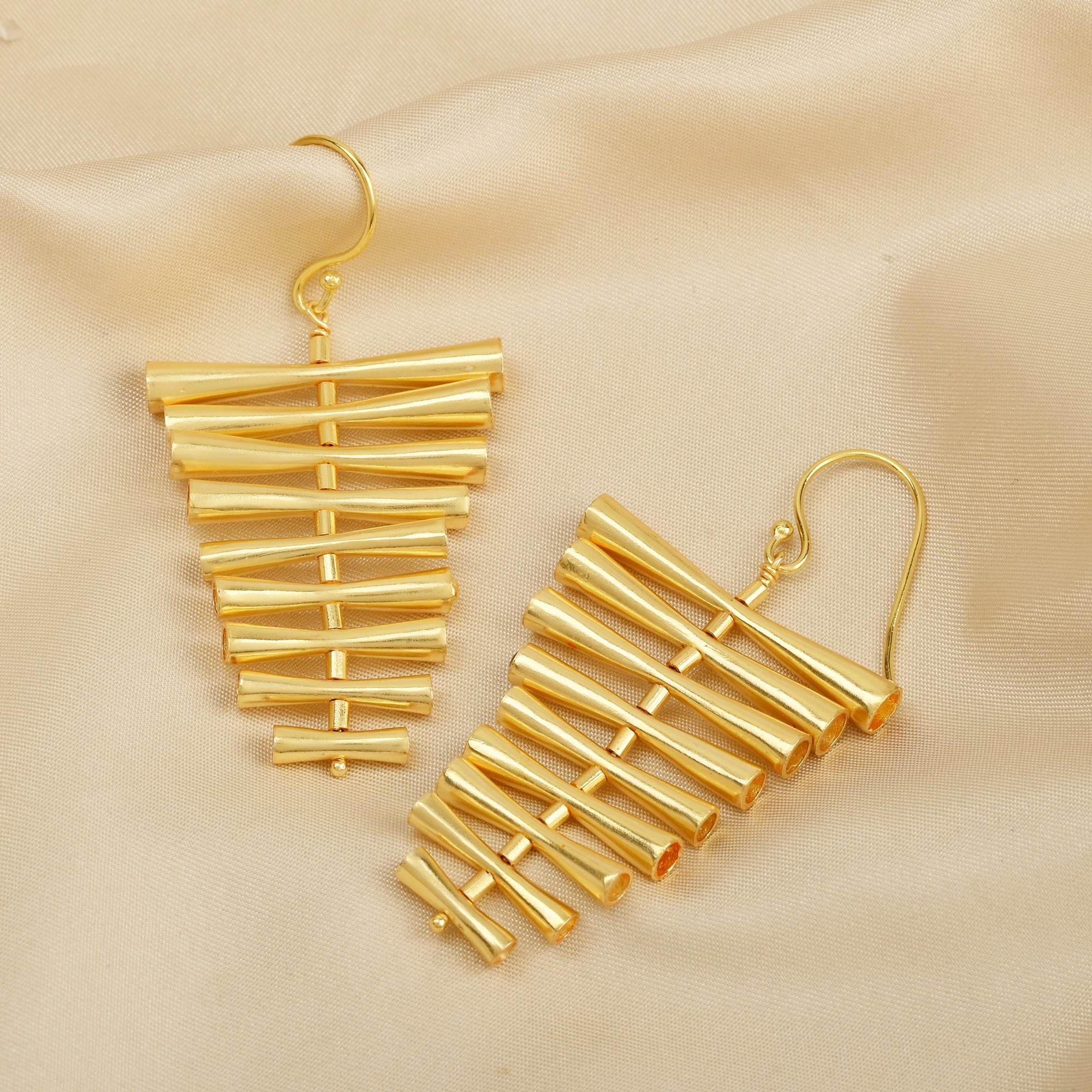Bar Dangle Earrings - La Vitá Jewels