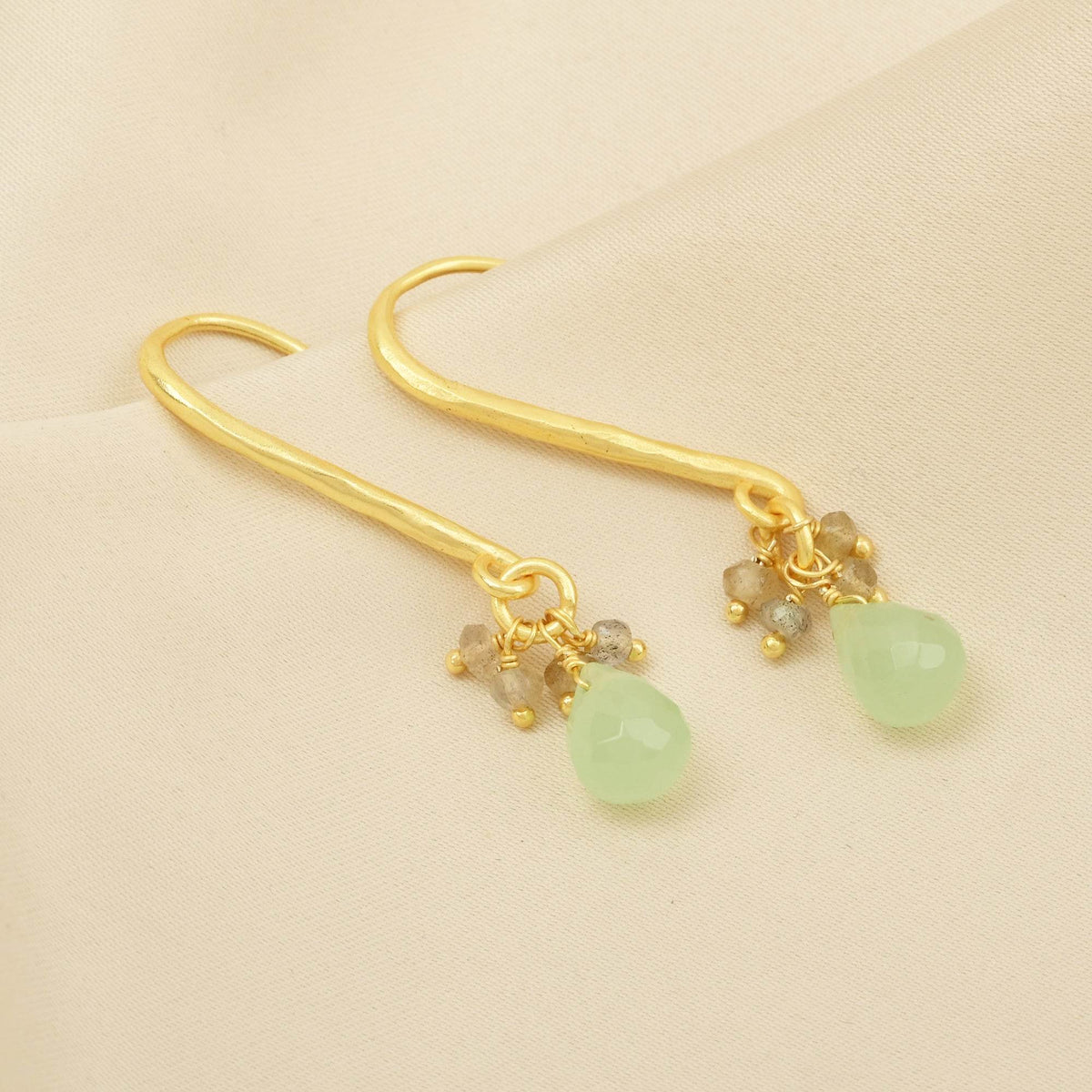 Natural Pearl Drop Earrings - La Vitá Jewels