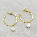 Pearl  Round Stud Earrings