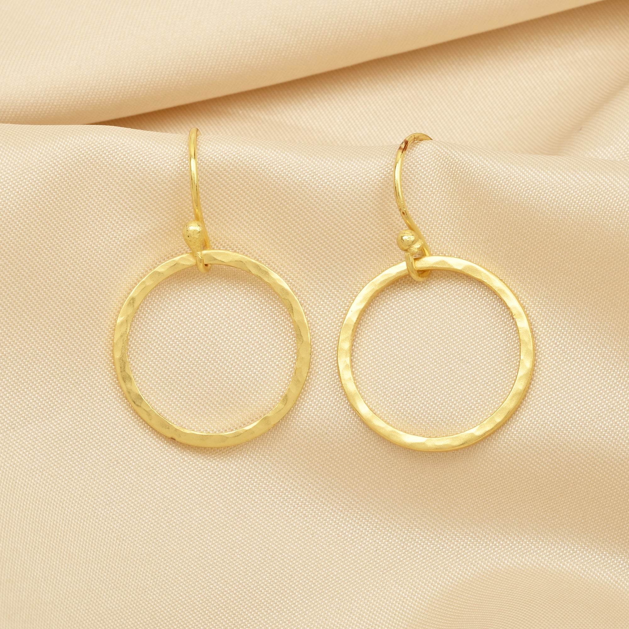 Circle Hammered Dangle Earrings - La Vitá Jewels