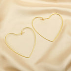 Lovely Heart Hoop Earrings - La Vitá Jewels