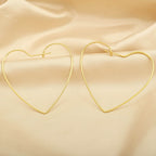 Lovely Heart Hoop Earrings - La Vitá Jewels
