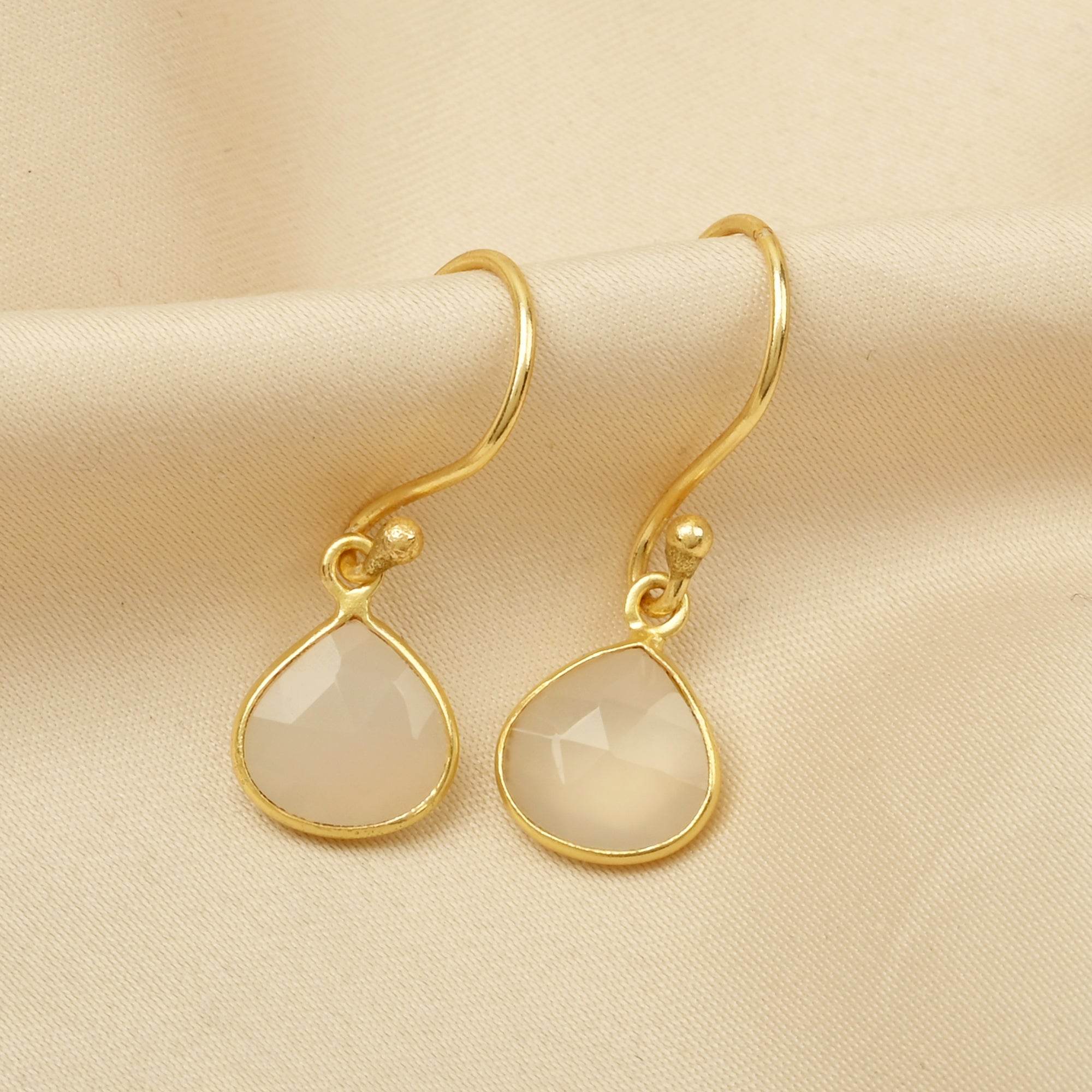 Moonstone Drop Earrings - La Vitá Jewels