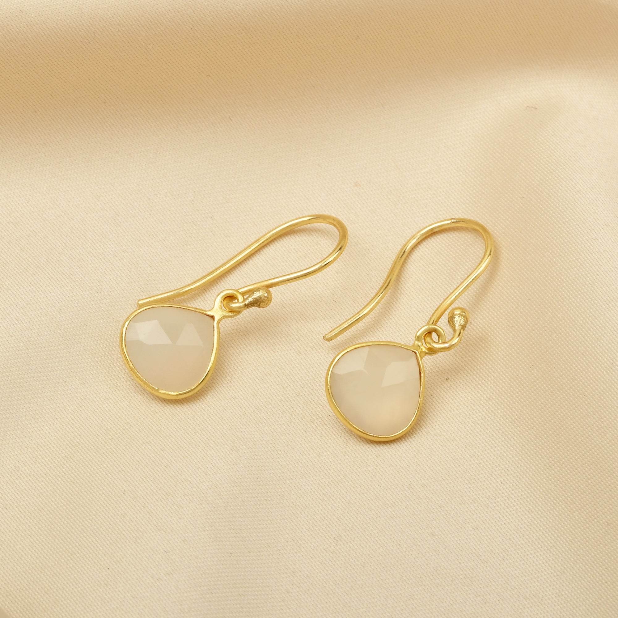 Moonstone Drop Earrings - La Vitá Jewels
