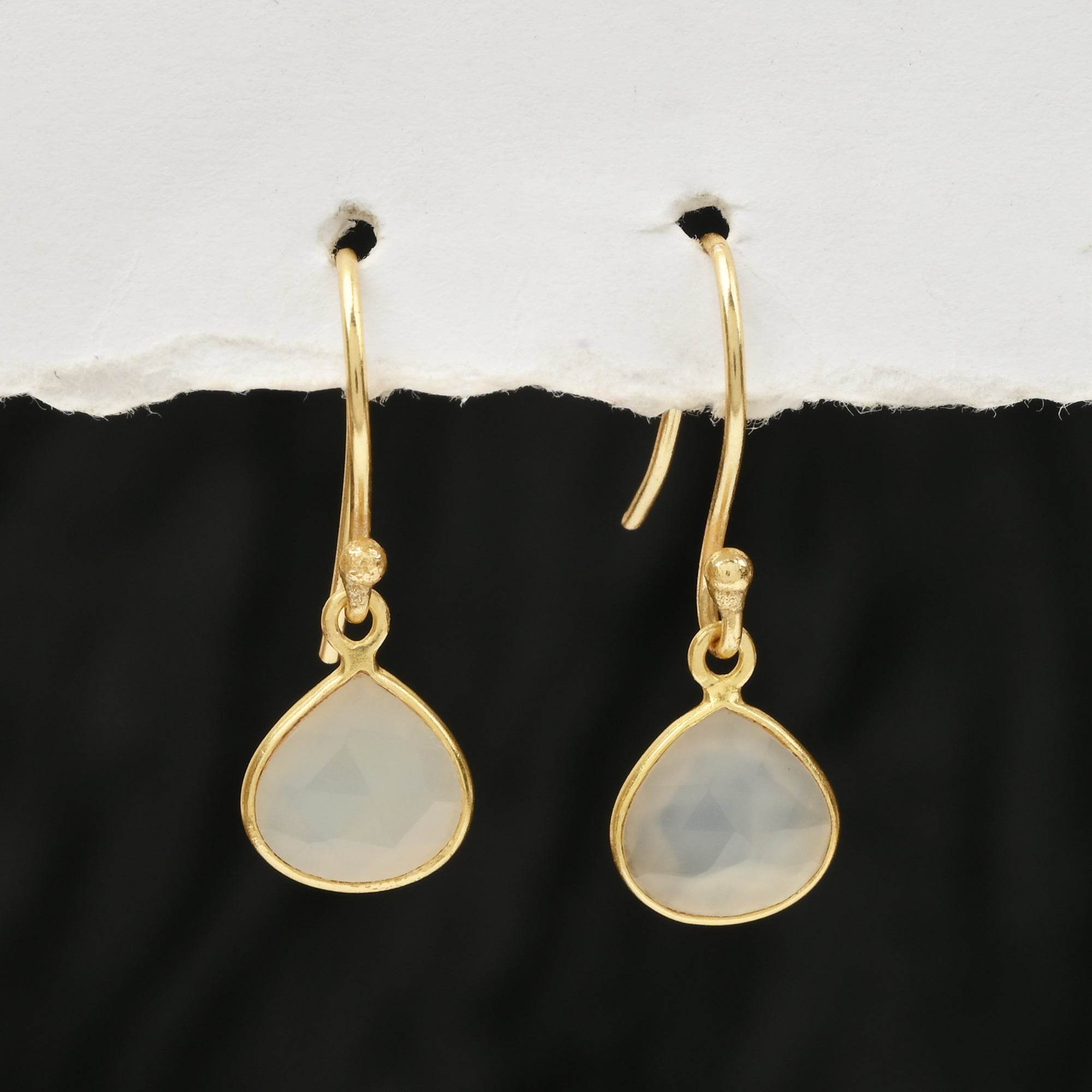 Moonstone Drop Earrings - La Vitá Jewels
