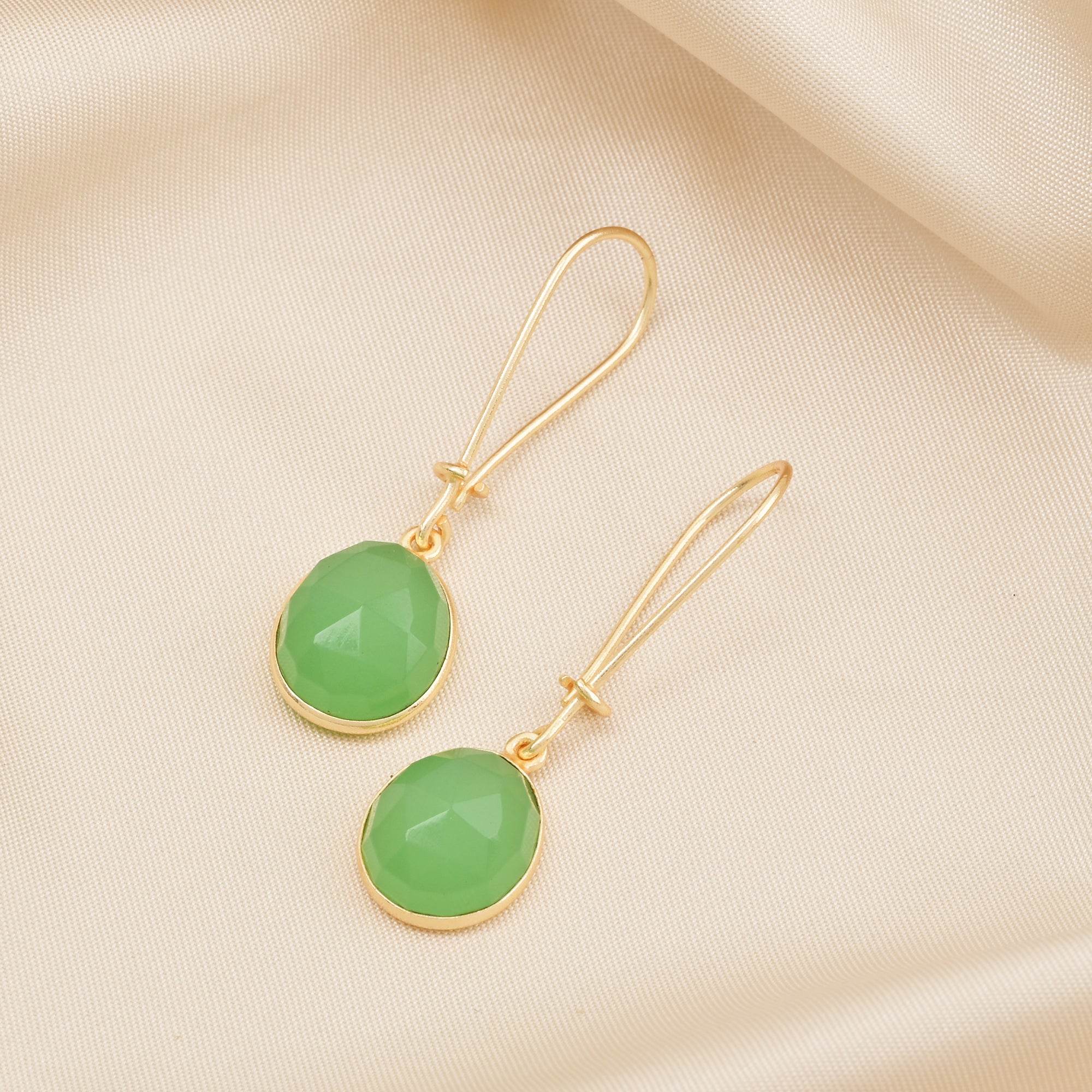 Green Chalcedony and Blue Sapphire Dangle Earrings - La Vitá Jewels