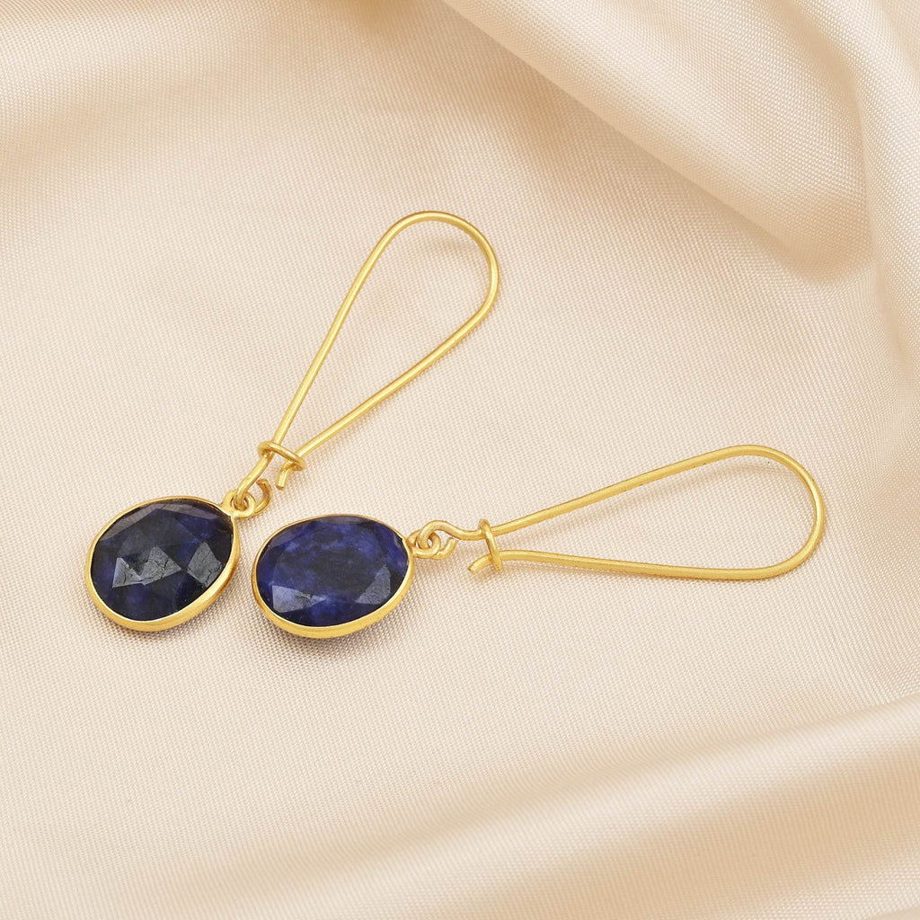 Green Chalcedony and Blue Sapphire Dangle Earrings - La Vitá Jewels