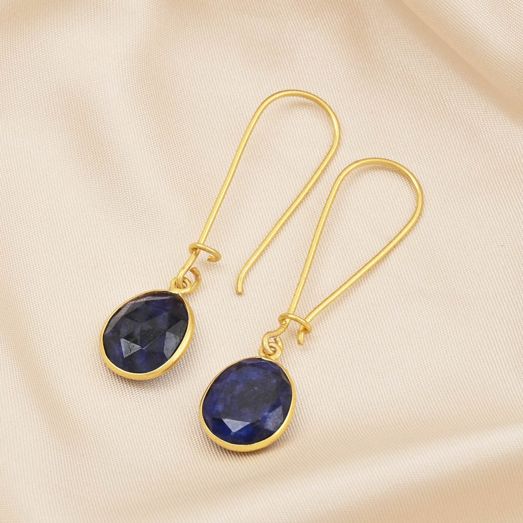 Green Chalcedony and Blue Sapphire Dangle Earrings - La Vitá Jewels