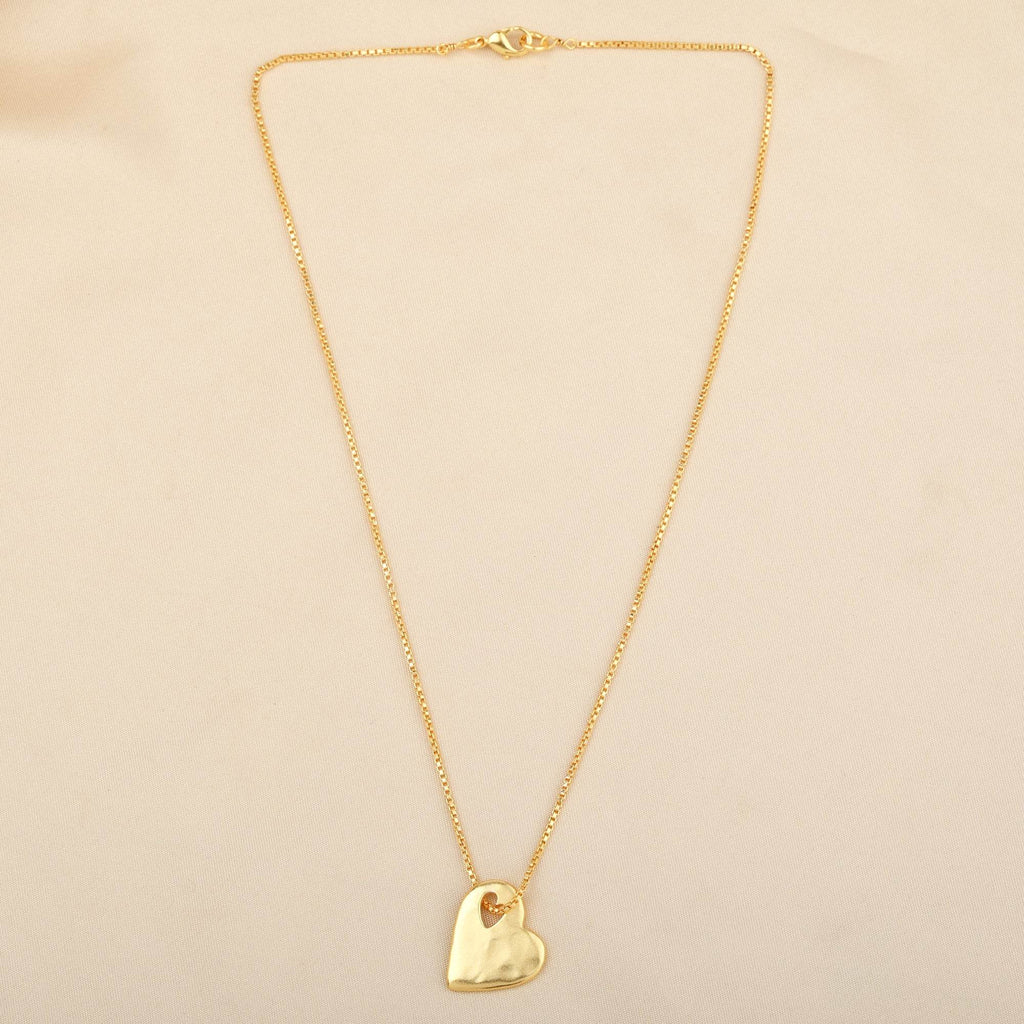 Tilted Heart Necklace - La Vitá Jewels