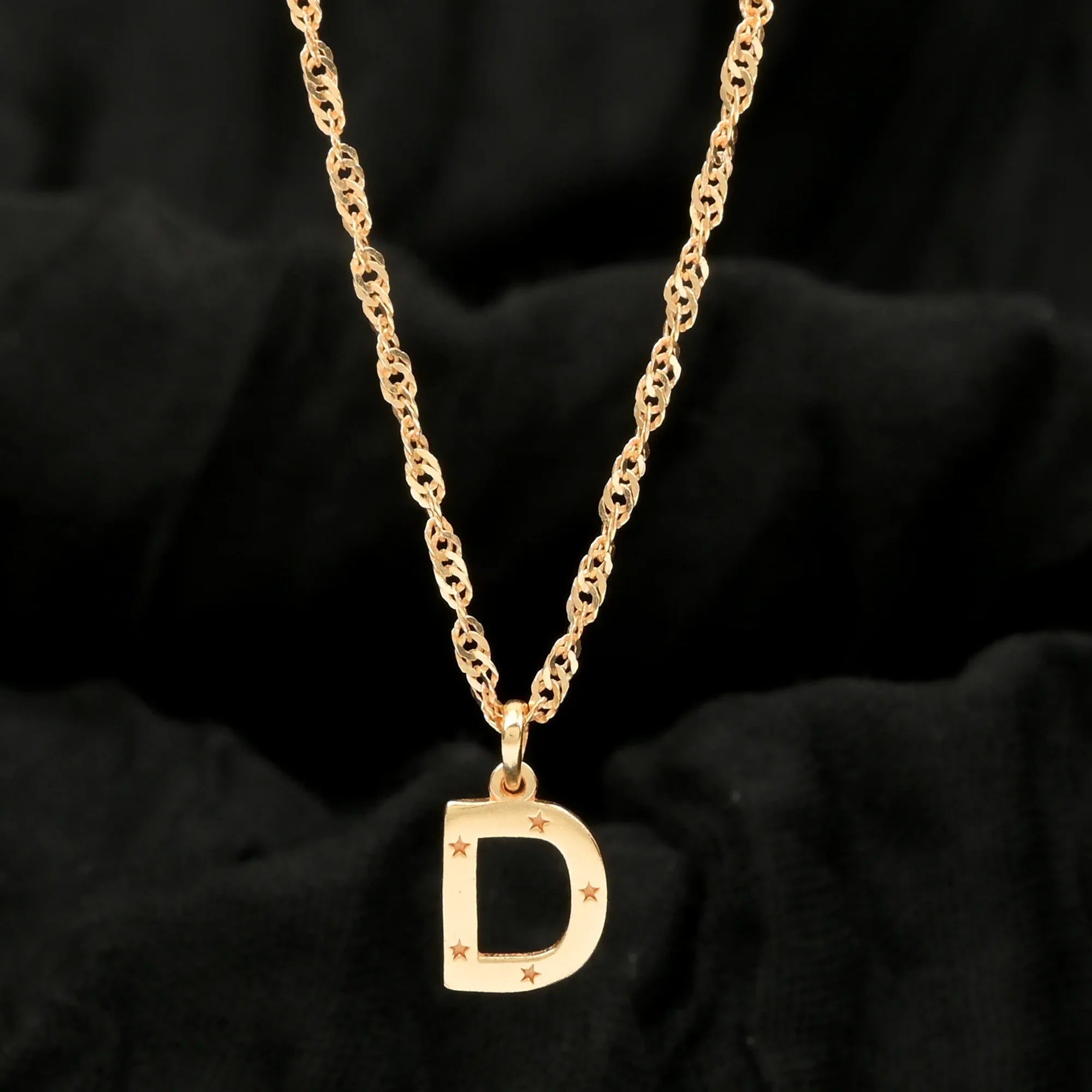 Custom Letter Pendant Necklace - La Vitá Jewels