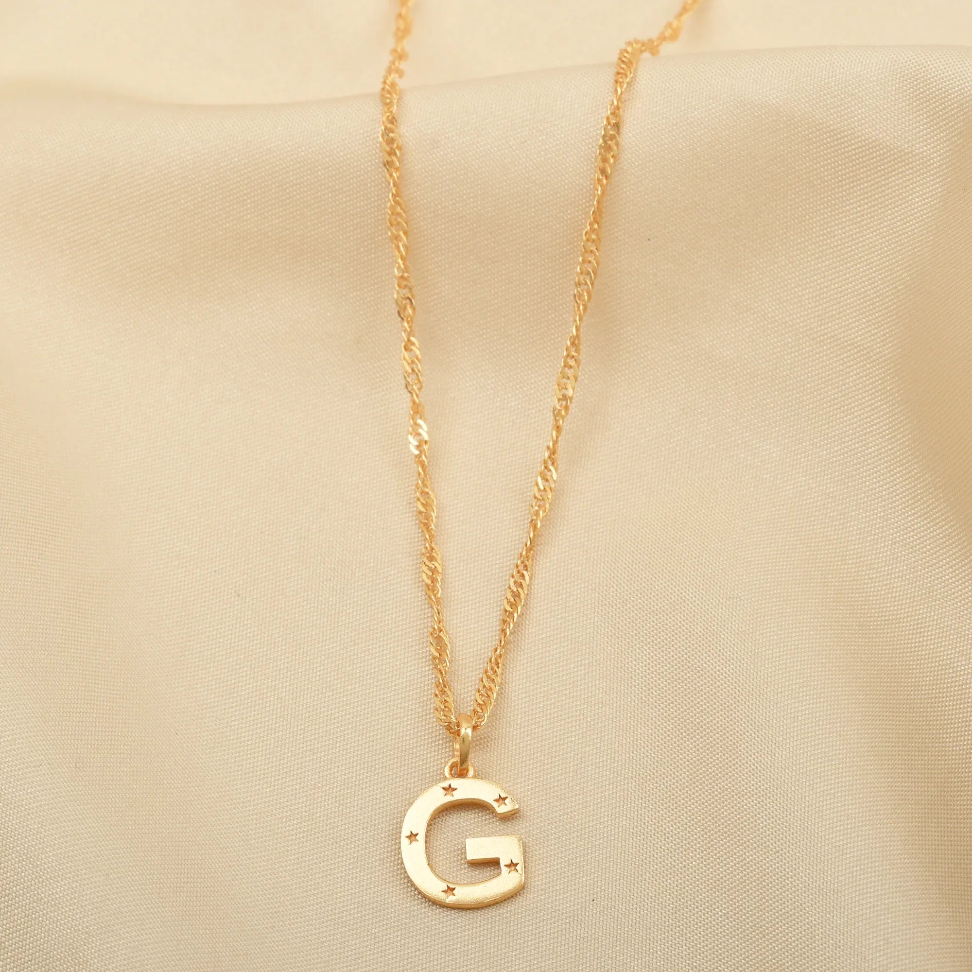 Custom Letter Pendant Necklace - La Vitá Jewels