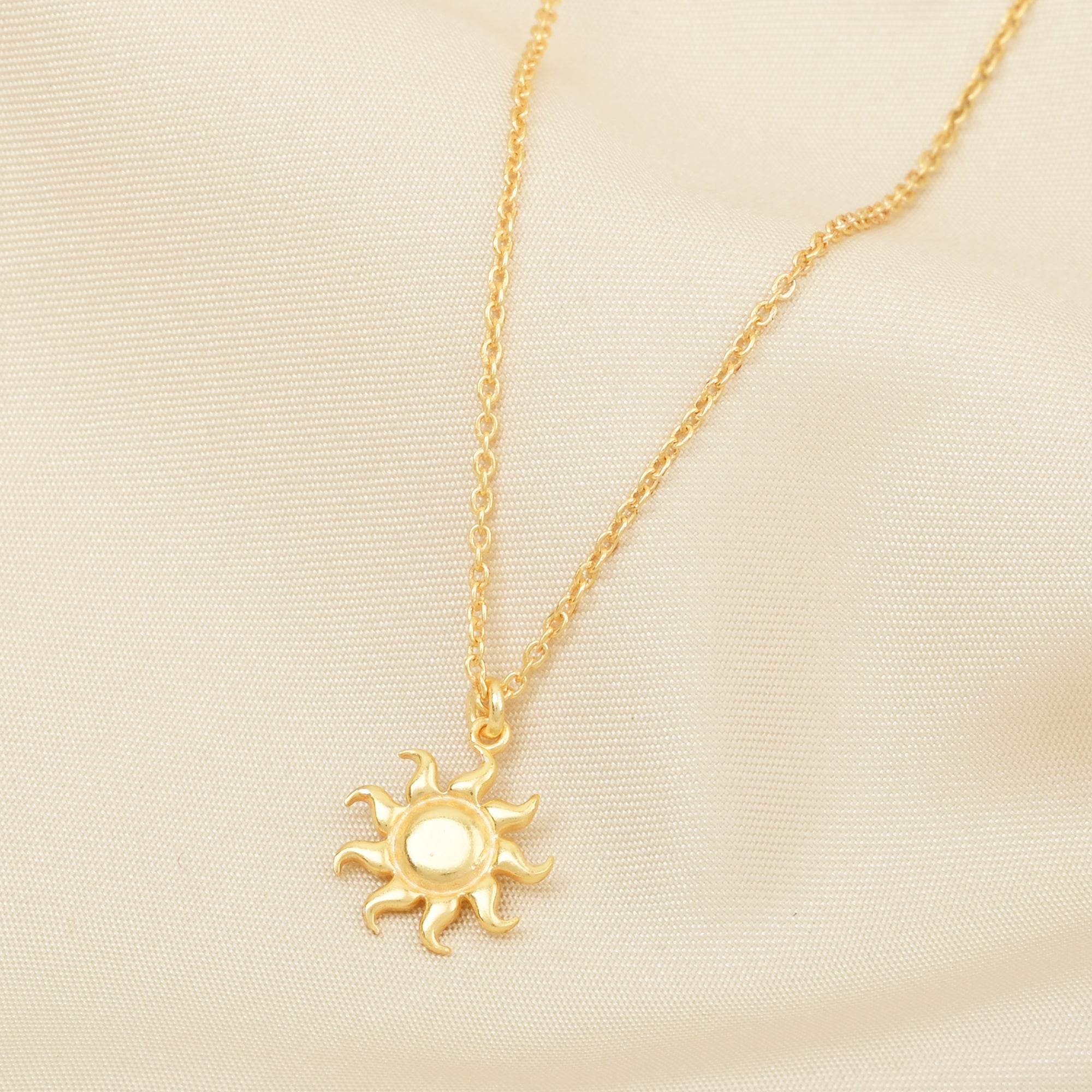 Elegant Sun Necklaces - La Vitá Jewels