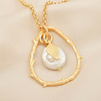 Baroque Pearl with Leaf Charm Necklace - La Vitá Jewels