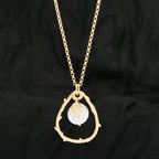 Baroque Pearl with Leaf Charm Necklace - La Vitá Jewels
